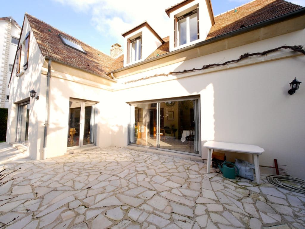 Maison 6 chambres LaCelleSaintCloud La Châtaigneraie Castel